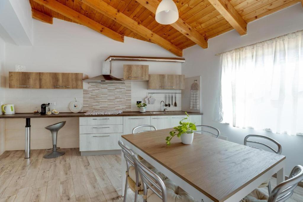 La Casa Delle Zie - Cabras Villa Eksteriør billede